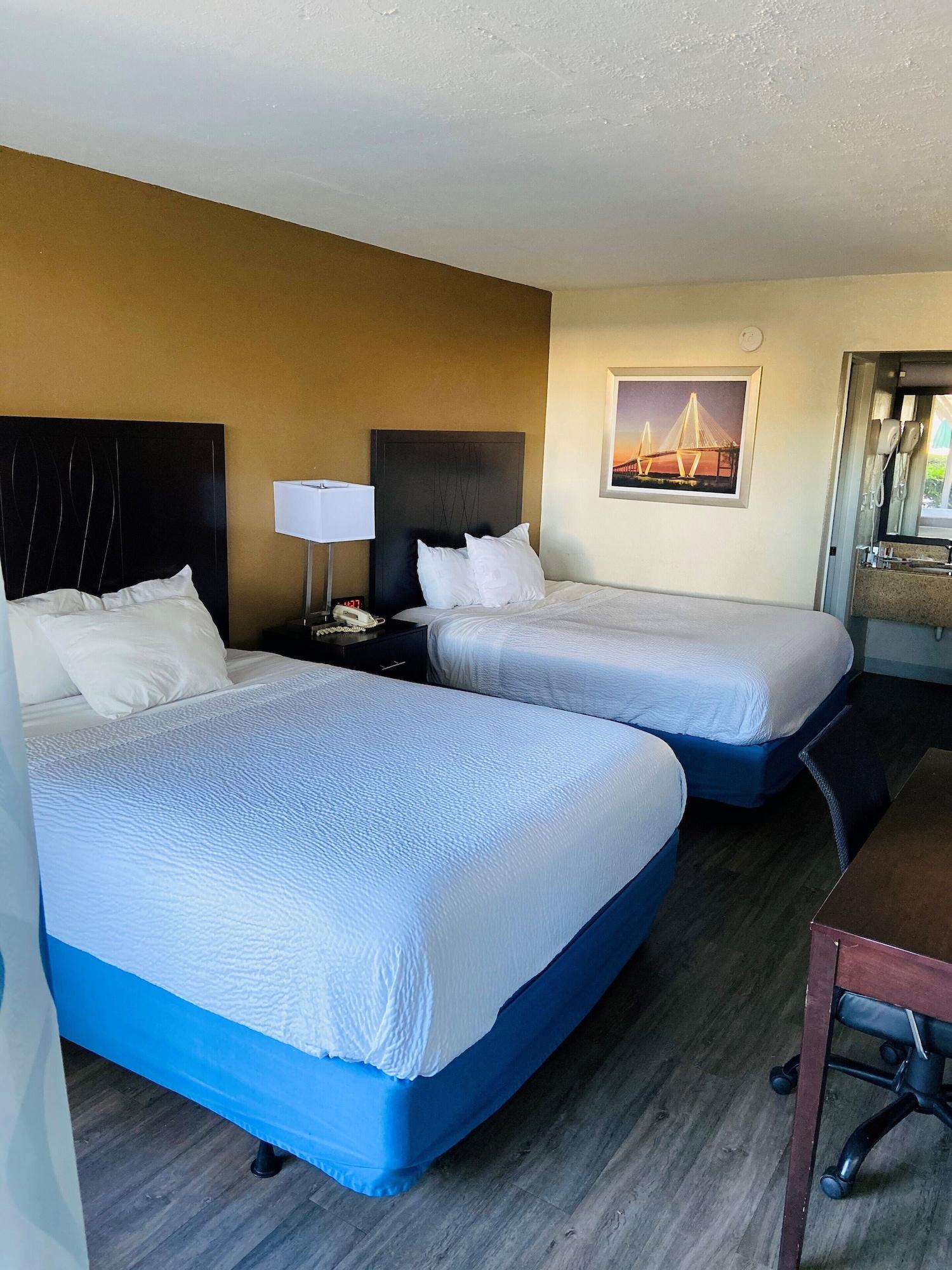 Days Inn By Wyndham Mt Pleasant-Charleston-Patriots Point Екстериор снимка